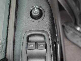 Ford Transit Custom Ford Transit Custom 170pk Automaat L1H1 Limited Raptor Edition Navigatie Airco Cruise control ACC Parkeersensoren Sport - afbeelding nr 12