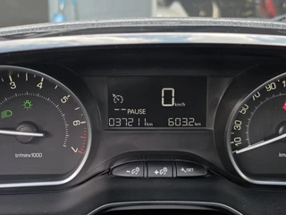 Peugeot 2008 Peugeot 2008 1.2 PT, 1e Eig! Riem verv! Carplay! Zondag OPEN! - afbeelding nr 13