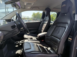 BMW i3 BMW i3 S 120Ah 42 kWh RoadStyle Edition 2e Eigenaar,Navi,Leder,184pk,Stoelverwarming,Dealer Onderhouden,Pdc V+A,Apk tot 01-2026 - afbeelding nr 6