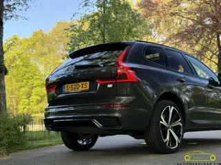 Volvo XC60 Volvo XC60 2.0 T8 Plug-in hybrid AWD R-Design / Pano / HK' - afbeelding nr 24