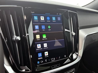 Volvo V60 Volvo V60 2.0 T6 AWD Plus Dark | 360° Camera | Panoramadak | Harman/Kardon - afbeelding nr 19