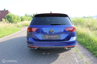 Volkswagen Passat Volkswagen Passat Variant 2.0 TSI 4Motion  / R-Line / Pano - afbeelding nr 41