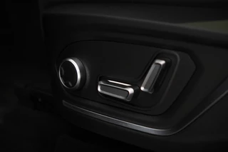 Lynk & Co 01 360 camera, panorama dak, Apple carplay / Android auto - afbeelding nr 16