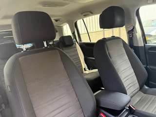 Volkswagen Touran Volkswagen Touran 1.2 TSI Highline 7p|Carplay|Allseasonbanden - afbeelding nr 22