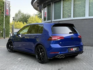 Volkswagen Golf Volkswagen Golf 2.0 TSI 4MOTION R VIRTUAL|DYNAUDIO|Bearlock - afbeelding nr 7