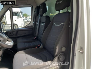 Iveco Daily Iveco Daily 35C18 3.0L Automaat Laadklep Zijdeur Bakwagen LED Airco Cruise Euro6 Meubelbak Koffer 20m3 Airco Cruise control - afbeelding nr 12