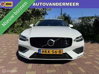 Volvo V60 Volvo V60 2.0 T6 Recharge AWD R-Design / Carplay - afbeelding nr 3