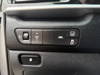 Kia Niro Kia Niro 1.6 GDi Hybrid DynamicLine | NAVIGATIE | CAMERA | APPLE/ANDROID - afbeelding nr 19