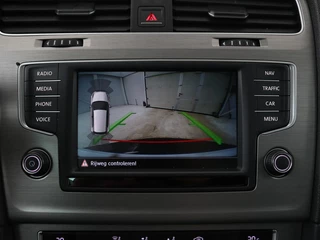 Volkswagen Golf Volkswagen Golf 1.0 TSI Business Edition Connected | Automaat |  Camera | Navigatie | Trekhaak | Climate control | Sportstoelen | Cruise control | Parkeerhulp | Bluetooth - afbeelding nr 10