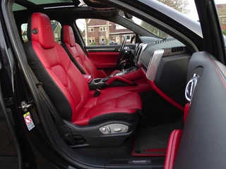 Porsche Cayenne Porsche Cayenne GTS 3.6 V6 440PK / PDK / CARBON / LED - afbeelding nr 14