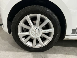 Volkswagen up! Volkswagen Up! 1.0 high up! BMT AUTOMAAT*Club*Stoelvw*NaviBT - afbeelding nr 7