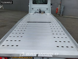 Iveco Daily Iveco Daily 35C18 3.0L Automaat Luchtvering Autotransporter 2025model LED Lier Zwaailamp Oprijwagen Cartransporter Trekhaak Cruise control - afbeelding nr 11