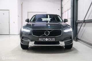 Volvo V90 Volvo V90 Cross Country 2.0 T5 AWD 254 pk | Pine Grey | NL auto NAP | 1e eigenaar | Camera | LED | Dealer OH | - afbeelding nr 37