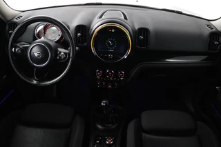 MINI Countryman Mini Mini Countryman 1.5 One Dutch Made Edition (PARKEERSENSOREN, STOELVERWARMING, BLUETOOTH, VERWARMDE VOORRUIT) - afbeelding nr 3