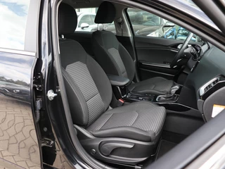 Kia Ceed Sportswagon Kia Ceed Sportswagon 1.6 GDI PHEV DynamicLine I Navi I Keyless I Dodehoekdetectie - afbeelding nr 5