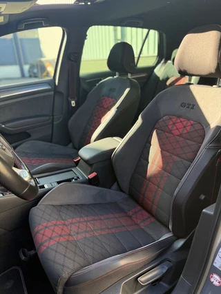Volkswagen Golf Volkswagen GOLF 2.0 TSI GTI TCR AKRA/PANO/CAMERA/ACC/MATRIX - afbeelding nr 47