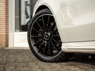 Mercedes-Benz CLA Mercedes-Benz CLA-Klasse Shooting Brake 200 AMG Aut. | Night pakket | Licht-/zichtpakket | Navi Garmin | Apple Carplay / Android auto | Stoelverwarming | LED HighPerform. | Active Park Assist | - afbeelding nr 48