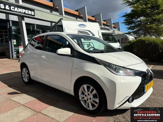 Toyota Aygo Toyota Aygo 1.0 VVT-i x-clusiv clima led - afbeelding nr 2