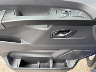 Renault Trafic Renault Trafic 2.0 dCi 150 T29 L1H1 Luxe Automaat Cruise control Climate control Parkeersensor 2 x schuifdeur - afbeelding nr 19