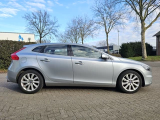 Volvo V40 Zondag OPEN! - afbeelding nr 6