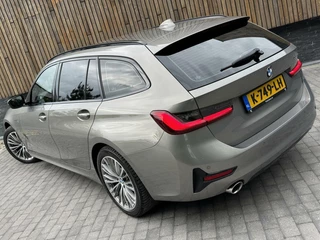 BMW 3 Serie BMW 3-serie Touring 330e Automaat | Leer | Adaptieve cruise control | DAB radio | Getint glas | LED verlichting | Stoelverwarming | Audio installatie | Apple CarPlay | Parkeersensoren voor en achter - afbeelding nr 63