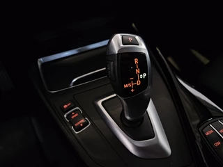 BMW 1 Serie BMW 1 Serie 118i Executive Sport / Sportstoelen / LED / NL Auto - afbeelding nr 31