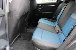 Audi A3 Audi A3 Sportback 35 TFSI Business edition 150 PK, Pdc voor + achter, Sportstoelen, Led matrix, Clima, Cruise, Navi, Dakrails, 17 Inch Lmv. - afbeelding nr 13