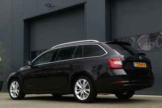 Škoda Octavia Skoda Octavia Combi TSI Dynamic Style Adaptiv Cruise Sportzetels Canton AppleCarplay Trekhaak - afbeelding nr 4