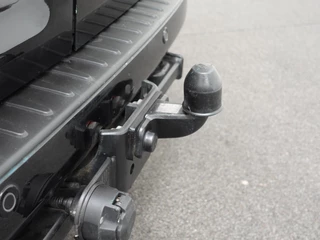 Ford Transit Custom Ford Transit Custom 300 2.0 TDCI L2H1 Limited Dubbele cabine Navigatie Airco 2x Schuifdeuren Trekhaak Parkeersenoren Carplay Trekhaak - afbeelding nr 8