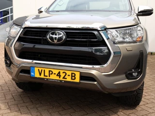 Toyota Hilux Toyota Hilux 2.8 D-4D XtraCab Professional Premium | Automaat | 3500 KG Trekg - afbeelding nr 29