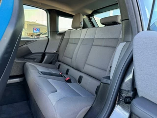 BMW i3 BMW i3 Basis 120Ah 42 kWh | Airco | PDC | LMV 19 