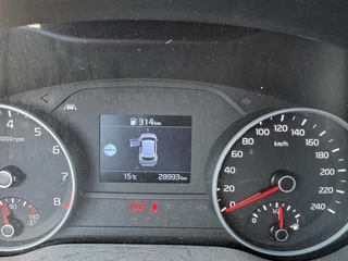 Kia Sportage Kia Sportage 1.6 GDI BLACK EDITION Open dak | Stuurverwarming | Dodehoeksensoren - afbeelding nr 8