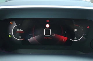 Peugeot 208 Peugeot 208 1.2 100PK AUTOMAAT ALLURE PACK | NAVIGATIE | ACHTERUITRIJ CAMERA | APPLE CARPLAY/ANDROID AUTO | LED KOPLAMPEN | LICHTMETALEN VELGEN 16