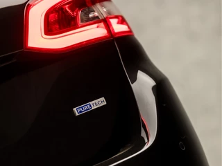 Peugeot 308 Automaat (PANORAMADAK, NAVIGATIE, CLIMATE, LED KOPLAMPEN, PARKEERSENSOREN, SPORTSTOELEN, GETINT GLAS, CRUISE, NIEUWE APK, NIEUWSTAAT) - afbeelding nr 28