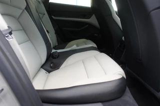 Porsche Taycan Porsche Taycan Cross Turismo 4S 571pk Acc|4wiel sturing|Pano - afbeelding nr 19
