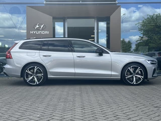 Volvo V60 Volvo V60 2.0 T6 Plug-in hybrid AWD Plus Dark 350pk - afbeelding nr 6
