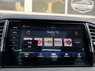 Škoda Karoq Škoda Karoq 1.5 TSI ACT St. Bus. NAP Automaat Pano Trekhaak Canton ACC Led - afbeelding nr 34