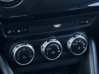 Mazda 2 | LED | Carplay | Camera | Dodehoek - afbeelding nr 24