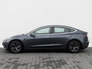 Tesla Model 3 Tesla Model 3 Standard RWD Plus 60 kWh | Zwart leder | Autopilot | Premium audio | Trekhaak - afbeelding nr 2