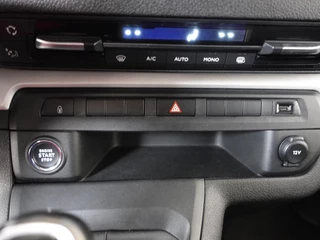 Opel Vivaro Opel Vivaro 2.0 CDTI L3H1 Dubbele Cabine Edition Navigatie Trekhaak Cruise control Airco - afbeelding nr 24