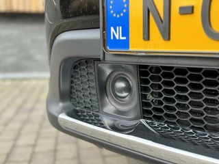 Jeep Compass Jeep Compass 1.4 MultiAir Limited 4x4 Automaat | Half/leer | Stoelverwarming | Stuurverwarming | Navigatiesysteem | Apple CarPlay | LED verlichting | Adaptieve cruise control | Achteruitrijcamera | Parkeersensoren voor en achter - afbeelding nr 42