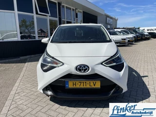 Toyota Aygo Toyota Aygo 1.0 VVT-i x-play AIRCO / CAMERA / GEEN AFLEVERKOSTEN - afbeelding nr 2