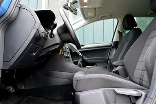 Volkswagen Golf Volkswagen Golf 1.0 TSI Comfortline Rijklaarprijs-Garantie Navigatie Airco Camera LM Velgen - afbeelding nr 11