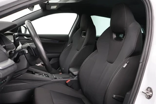 Škoda Octavia Skoda Octavia 1.0 e-TSI Sport | Carplay | Trekhaak |  Sportstoelen | Full LED | Sfeerverlichting | Navigatie | Climate control | Parkeerhulp - afbeelding nr 5