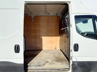 Iveco Daily ***Marge/Margin***Automaat L2H2 Climate Control Cruise Control Trekhaak Navigatie Imperiaal - afbeelding nr 10