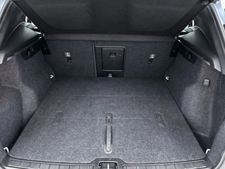 Volvo XC40 Volvo XC40 2.0 B4 Plus Dark | Trekhaak | - afbeelding nr 13