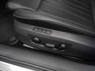 Škoda Superb Skoda Superb Combi 1.4 TSI iV 218pk Laurin & Klement | Leder | Panoramadak | 360 Camera | Trekhaak - afbeelding nr 20