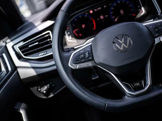 Volkswagen Polo Volkswagen Polo 1.0 TSI R-Line|PANO|BEATS|ACC|CARPLAY|CAMERA - afbeelding nr 29