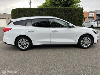 Ford Focus Ford Focus Wagon 1.0 EcoBoost Titanium X Business - afbeelding nr 5