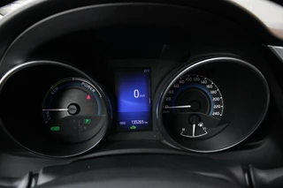 Toyota Auris Toyota Auris 1.8 Hybrid Dynamic | Navigatie | Clima | Camera - afbeelding nr 14